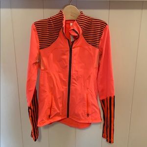 Lululemon size 8 define jacket